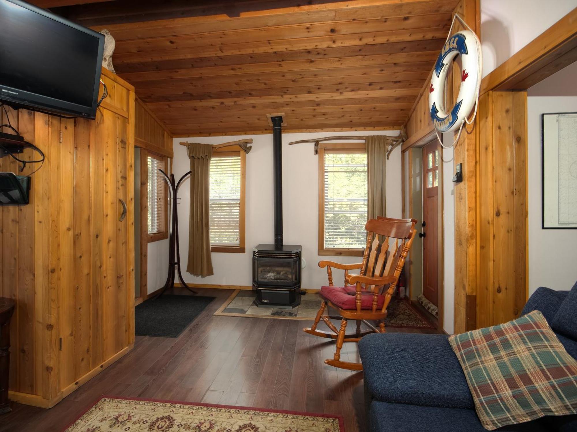Handsome Dan'S Vacation Cottage Rentals Port Renfrew Esterno foto