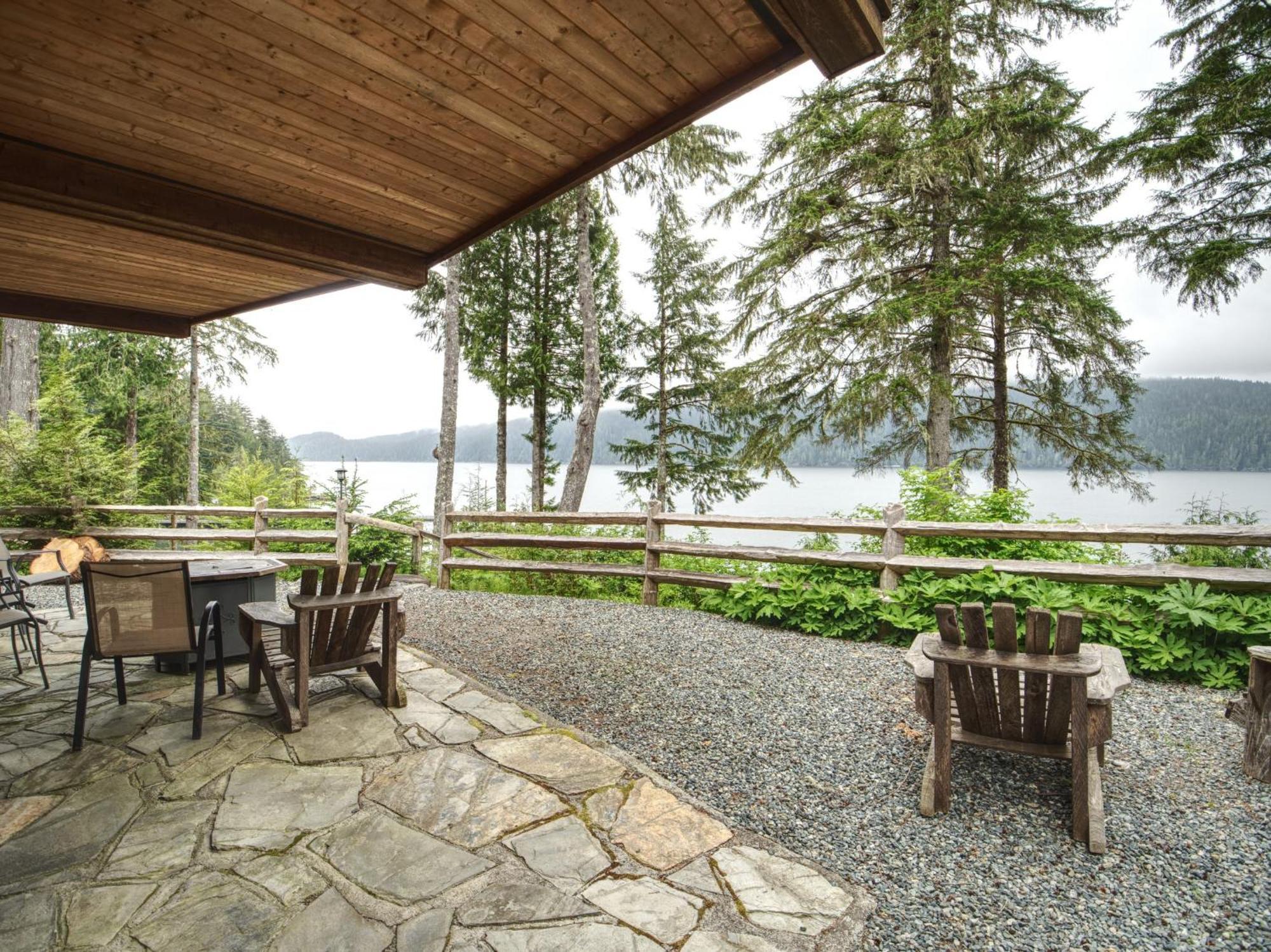 Handsome Dan'S Vacation Cottage Rentals Port Renfrew Esterno foto