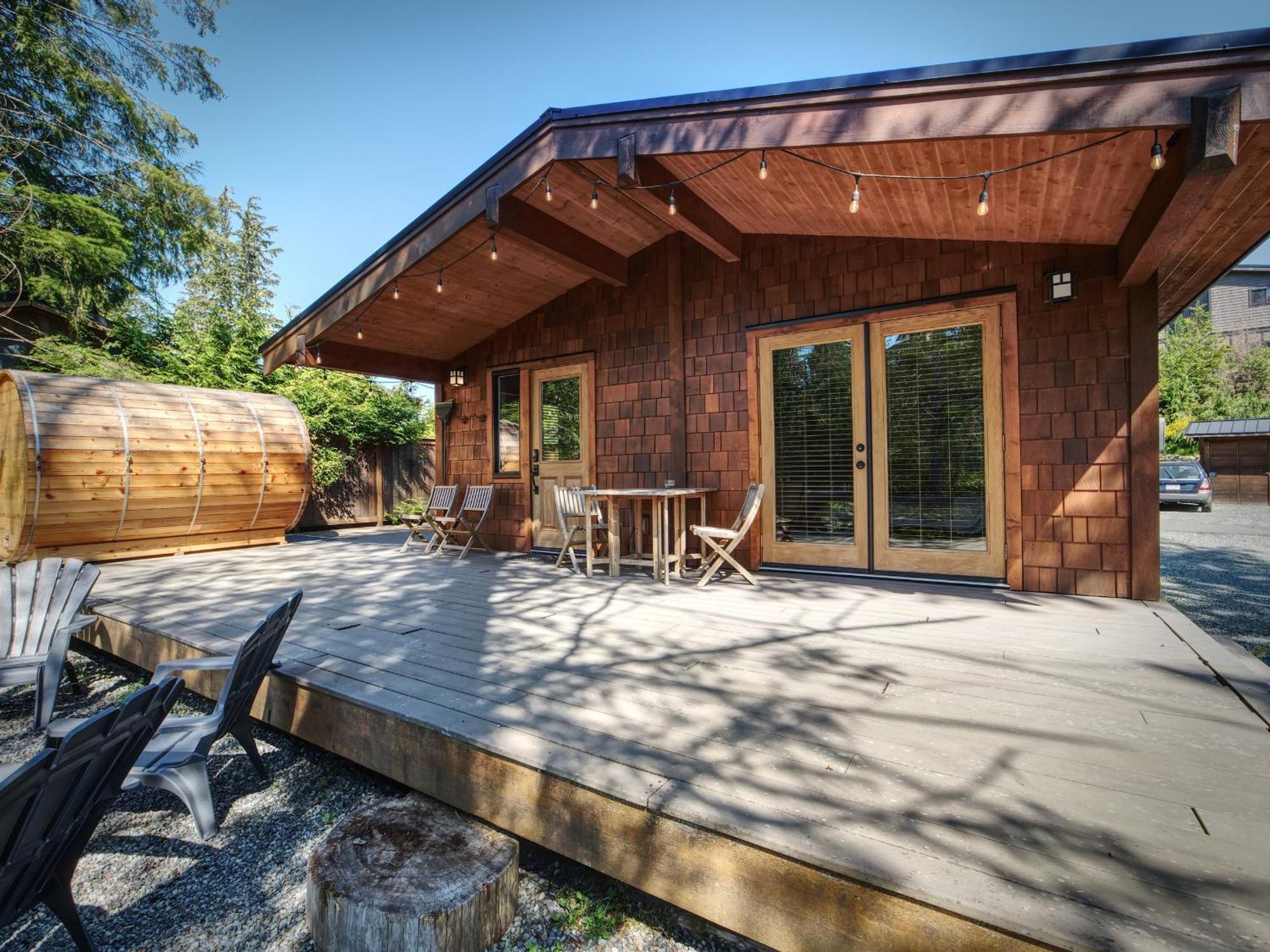 Handsome Dan'S Vacation Cottage Rentals Port Renfrew Esterno foto